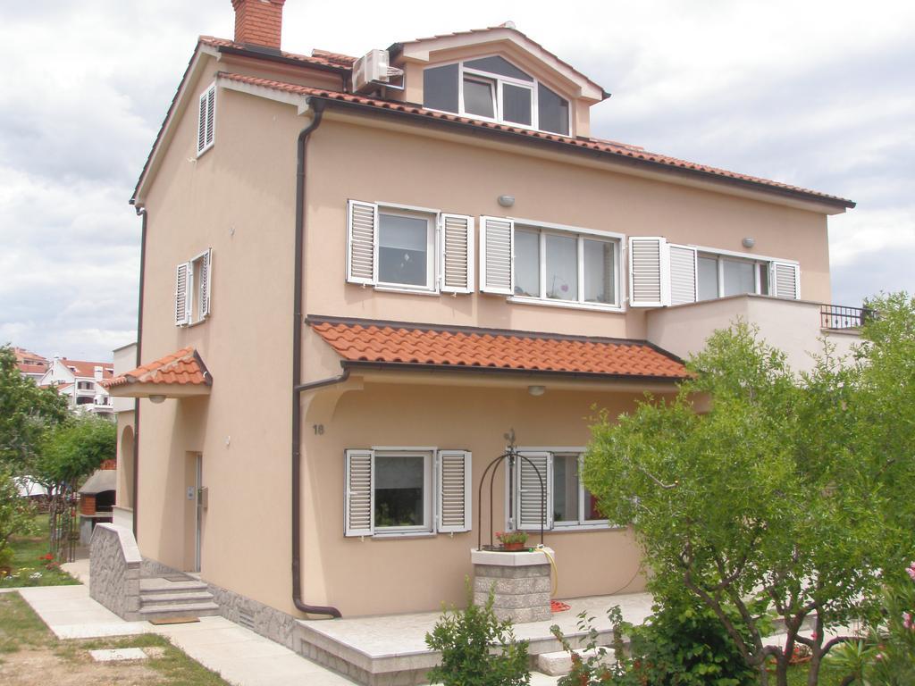 Apartment Veglia Exteriör bild